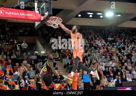 Monaco, Monaco. 22 mars 2024. Le joueur de Valence #37 semi Ojeleye est vu en action lors du match Euroleague entre L'AS Monaco et Valence basket à la salle Gaston-médecin. Score final ; Monaco 79:78 Valencia basket. (Photo de Laurent Coust/SOPA images/SIPA USA) crédit : SIPA USA/Alamy Live News Banque D'Images