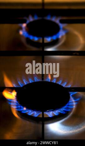 21/010/13 table de cuisson à gaz photographiée aujourd'hui. La société énergétique Npower est devenue le troisième fournisseur majeur à annoncer des hausses de prix, avec une facture de bicarburant à la hausse Banque D'Images