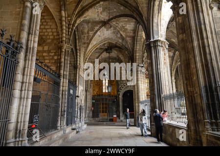 Kreuzgang, Kathedrale, Catedral de la Santa Creu i Santa Eulalia, Barcelona, Katalonien, Spanien Banque D'Images