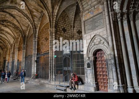 Kreuzgang, Kathedrale, Catedral de la Santa Creu i Santa Eulalia, Barcelona, Katalonien, Spanien Banque D'Images