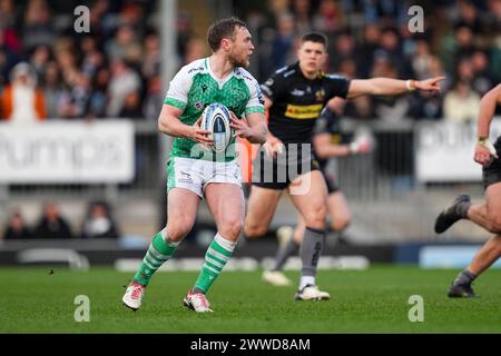 Exeter, Royaume-Uni. 23 mars 2024. Brett Connon des Newcastle Falcons en action lors du Gallagher Premiership Rugby match opposant Exeter Chiefs et Newcastle Falcons Rugby à Sandy Park, Exeter, Royaume-Uni, le 23 mars 2024. Photo de Scott Boulton. Utilisation éditoriale uniquement, licence requise pour une utilisation commerciale. Aucune utilisation dans les Paris, les jeux ou les publications d'un club/ligue/joueur. Crédit : UK Sports pics Ltd/Alamy Live News Banque D'Images