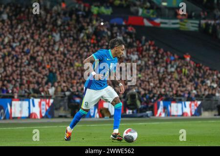 Raphinha du Brésil lors du match amical international Angleterre vs Brésil au stade de Wembley, Londres, Royaume-Uni. 23 mars 2024. (Photo de Gareth Evans/News images) à Londres, Royaume-Uni le 23/03/2024. (Photo de Gareth Evans/News images/SIPA USA) crédit : SIPA USA/Alamy Live News Banque D'Images