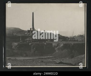 Description : Copier Works regarde vers le nord. Lieu : Mount Morgan, Queensland, Australie date : 1913 australie, australasie, océanie, australasiathrough alens Banque D'Images