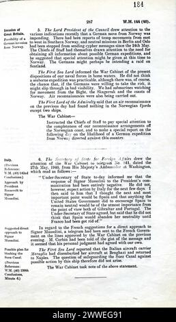 Dossier officiel du Cabinet en temps de guerre du 28 mai 1940 notant les discussions stratégiques sur la position de la Grande-Bretagne dans la seconde Guerre mondiale, en se concentrant sur la coordination de la défense, l'unité politique et les réponses au conflit européen. Banque D'Images
