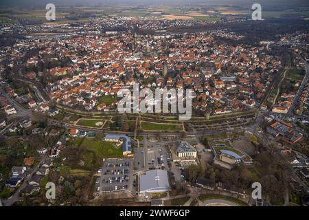 Luftbild, Wohngebiet Ortsansicht mit Altstadt, Altstadt Wallring und Rosengarten, Fernsicht, Soest, Soester Börde, Rhénanie-du-Nord-Westphalie, Deutschland ACHTUNGxMINDESTHONORARx60xEURO *** vue aérienne, quartier résidentiel vue locale avec vieille ville, vieille ville murale et roseraie, vue lointaine, Soest, Soester Börde, Rhénanie du Nord-Westphalie, Allemagne ACHTUNGxMINDESTHONORARx60xEURO Banque D'Images