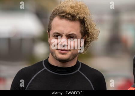 SANTINO FERRUCCI (14 ans) de Woodbury, Connecticut se prépare pour le défi inaugural du Thermal Club $1 million au Thermal Club de Thermal, CA. Banque D'Images