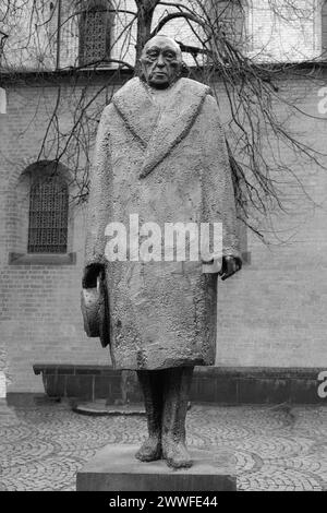 Monument Konrad Adenauer, statue en bronze, noir et blanc, Cologne, Allemagne Banque D'Images