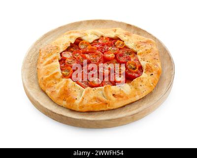 Savoureuse galette de tomates (galette Caprese) isolée sur blanc Banque D'Images