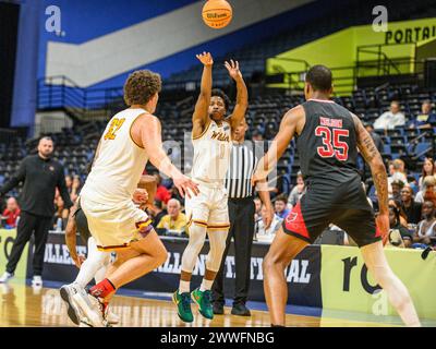 23 mars 2024 : Bethune-Cookman garde Zion Harmon (1) pendant la 2e mi-temps du RO College Basketball Invitational entre Arkansas State Red Wolves et Bethune Cookman Wildcats. Arkansas State bat Bethune Cookman 86-85 à Ocean Center à Daytona Beach, FL. Romeo T Guzman/Cal Sport Media Banque D'Images