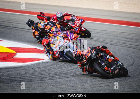 Portimao, Portugal. 23 mars 2024. Maverick Vinales d’Espagne et Aprilia Racing (12), Marc Marquez d’Espagne et Gresini Racing MotoGP (93), Jorge Martin d’Espagne et Prima Pramac Racing (89), Jack Miller d'Australie et Red Bull KTM Factory Racing (43) et Enea Bastianini d'Italie et Ducati Lenovo Team (23) lors de la course de sprint MotoGP du Grand Prix de Tissot du Portugal le 23 mars 2024, qui s'est tenue sur le circuit international d'Algarve à Portimao, Portugal. (Photo de Henrique Casinhas/SOPA images/SIPA USA) crédit : SIPA USA/Alamy Live News Banque D'Images