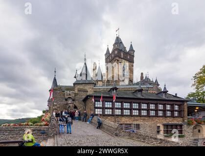 Cochem : Reichsburg Château de Cochem à Moselle, Rhénanie-Palatinat, Allemagne Banque D'Images