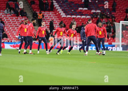 L'Angleterre subvient avant le coup d'envoi lors d'un match de football amical international entre l'Angleterre et le Brésil au stade de Wembley, Londres, Royaume-Uni - 23 mars 2024. Banque D'Images