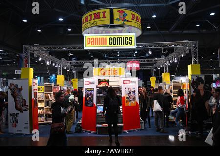 Leipziger Buchmesse 2024, Messe à Leipzig. Foto : Panini Messestand, Panini Verlag. Die Panini spa ist eine international tätige italienische Unternehmensgruppe, die hauptsächlich im Druck- und Verlagswesen tätig ist. DAS in Modena ansässige Unternehmen ist besonders für Seine Sammelalben und die dazugehörigen Aufkleber bekannt. Darüber hinaus ist die Unternehmensgruppe in weiteren fünf Bereichen tätig, diese umfassen Verlagswesen, Vertrieb, Lizenzrechthandel, Panini Digital sowie neue Medien. Die Panini-Gruppe ist in mehr als 150 Ländern tätig und ausserhalb Italiens auch in Brasilien, Chili, Banque D'Images