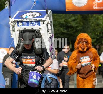 Brentwood, Royaume-Uni. 24 mars 2024. Brentwood Essex 24 mars 2024 Brentwood Half Marathon, Brentwood Essex crédit : Ian Davidson/Alamy Live News Banque D'Images