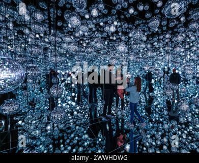 TEAMLAB SANS FRONTIÈRE TOKYO Banque D'Images