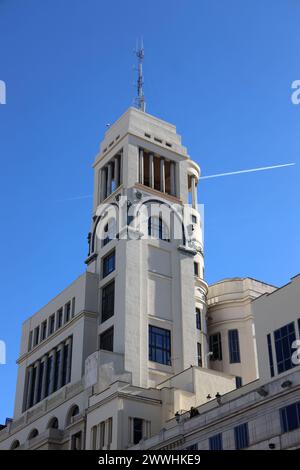 Madrid. Circulo de Bellas Artes, conçu par Antonio Palacio Ramilo en 1926- architecture art déco dans le centre de Madrid, Espagne. Plein format. Personne. Banque D'Images