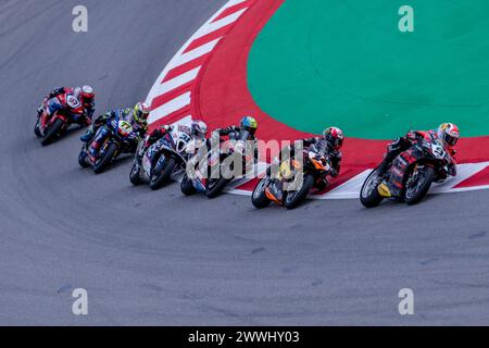 Montmelo, Espagne. 24 mars 2024. Danilo Petrucci de Barni Spark Racing Team et Sam Lowes de Elf Marc VDS Racing Team et Tito Rabat de Kawasaki Puccetti Racing et Garrett Gerloff de Bonovo action BMW et Dominique Aegerter de GYTR GRT Yamaha Team et Xavi Vierge de Team HRC lors du Catalunya World SBK 2024, au circuit de Barcelona Catalunya le 24 mars 2024 à Montmelo, Barcelone, Espagne. (Photo de Pablo RODRIGUEZ/PRESSINPHOTO) crédit : AGENCE SPORTIVE PRESSINPHOTO/Alamy Live News Banque D'Images
