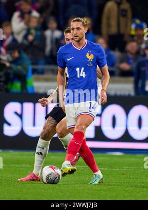 Adrien Rabiot, FRA 14 dans le match amical FRANCE - ALLEMAGNE 0-2 FRANKREICH - DEUTSCHLAND 0-2 en préparation pour les Championnats d'Europe 2024 le 23 mars 2024 à Lyon, France. © Peter Schatz / Alamy Live News Banque D'Images