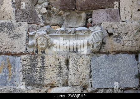 Masques grecs en préparation Château John dans la ville de Kos, Grèce Banque D'Images