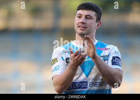 Halifax, Royaume-Uni. 24 mars 2024. Le stade Shay, Halifax, West Yorkshire, 24 mars 2024. Betfred Challenge Cup Halifax Panthers vs Catalan Dragons James Saltonstall of Halifax Panthers Credit : Touchlinepics/Alamy Live News Banque D'Images