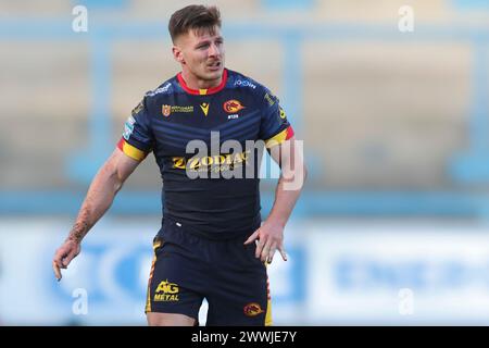 Halifax, Royaume-Uni. 24 mars 2024. Le stade Shay, Halifax, West Yorkshire, 24 mars 2024. Betfred Challenge Cup Halifax Panthers vs Catalan Dragons Tom Davies of Catalans Dragons Credit : Touchlinepics/Alamy Live News Banque D'Images