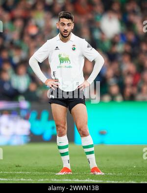 Andres Martin du Real Racing Club regarde pendant le match LaLiga Hypermotion entre Real Racing Club et CD Eldense au stade El Sardinero sur Marc Banque D'Images