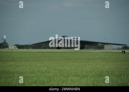 USAF B2 Spirit Bomber décollage, Missouri Banque D'Images