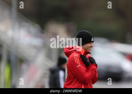 Cardiff, Royaume-Uni. 25 mars 2024. Brennan Johnson, du pays de Galles, lors de l'entraînement de l'équipe de football du pays de Galles à Hensol, Vale of Glamorgan, dans le sud du pays de Galles, le lundi 25 mars 2024. L'équipe s'entraîne avant le match de qualification de l'UEFA Euro 2024 contre la Pologne demain. photo par Andrew Orchard/Andrew Orchard photographie sportive/ Alamy Live News crédit : Andrew Orchard photographie sportive/Alamy Live News Banque D'Images