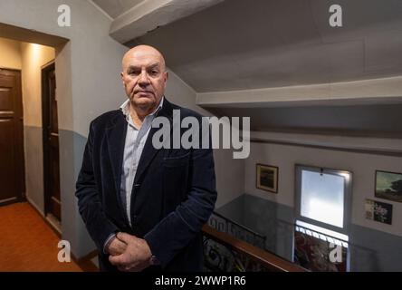 Milan, Italie. 25 mars 2024. Paolo Bocedi, presidente di SOS Italia Libera incontra i giornalisti presso la sede di SOS Italia Libera, bene confiscato alla Ndrangheta in Viale Monza 101 - Cronaca - Milano, Italia - Lunedì, 25 Marzo 2024 (foto Stefano Porta/LaPresse) Paolo Bocedi, président de SOS Italia Liberameets journalistes au siège de SOS Italia Libera, biens confisqués à la Ndrangheta de Viale Monza 101 - Actualités - Milan, Italie - lundi 25 mars 2024 (photo Stefano Porta/LaPresse) crédit : LaPresse/Alamy Live News Banque D'Images