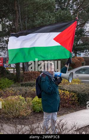 23 mars 2024. Tesco, Forres, Moray, Écosse. Voici la campagne de solidarité de la Palestine écossaise qui proteste au Tesco Store à Forres le samedi 23 Marc Banque D'Images