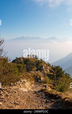 Le sommet du mont Legnoncino dans les Alpes Orobie Banque D'Images