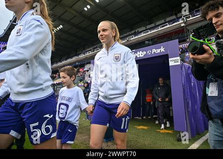 Anderlecht, Belgique. 23 mars 2024. Sarah Wijnants (11 ans) d'Anderlecht photographiée lors d'un match de football féminin entre le RSC Anderlecht et le Club Brugge YLA lors de la 1ère journée des play offs de la saison 2023 - 2024 de la Super League belge des femmes du loto, le samedi 23 mars 2024 à Anderlecht, Belgique . Crédit : Sportpix/Alamy Live News Banque D'Images