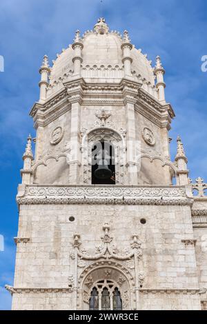 Jerónimos Monastère clocher, également connu sous le nom de Monastère Hiéronymites, Belem, Lisbonne, Portugal, site du patrimoine mondial de l'UNESCO Banque D'Images