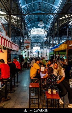 Le marché intérieur de San Telmo (Mercado de San Telmo), Buenos Aires, Argentine. Banque D'Images