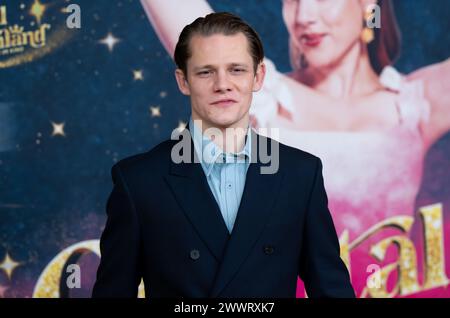 Munich, Allemagne. 25 mars 2024. Max von der Groeben, acteur, assiste à la première du film Chantal im Märchenland au Mathäser Filmpalast. Crédit : Sven Hoppe/dpa/Alamy Live News Banque D'Images