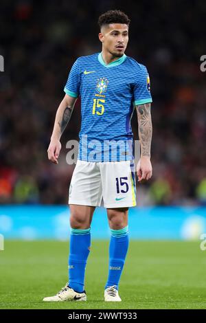 Londres, Royaume-Uni. 23 mars 2024. Milieu de terrain brésilien Joao Gomes lors du match amical international Angleterre/Brésil au stade de Wembley, Londres, Angleterre, Royaume-Uni le 23 mars 2024 crédit : Every second Media/Alamy Live News Banque D'Images