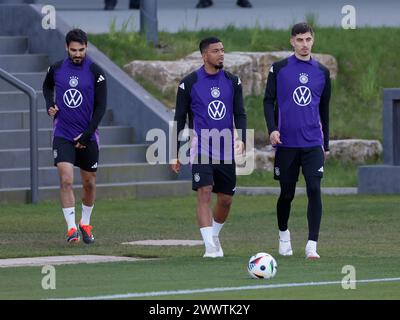 v. L. Ilkay Gündogan, Benjamin Henrichs und Kai Havertz, 25.03.2024, Fussball, DFB, Nationalmannschaft, Abschlusstraining, GER, Francfort-sur-le-main, d Banque D'Images