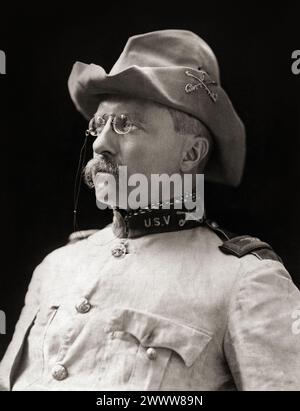 Col. Theodore Roosevelt en uniforme - 1898 Banque D'Images