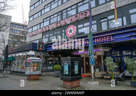 Hollywood Media Hotel und Pizzeria Capone, Kurfürstendamm, Charlottenburg, Berlin, Deutschland Banque D'Images