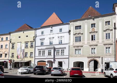 Maisons de ville sur la place de la ville à Wels Stadt, haute-Autriche, Autriche Banque D'Images