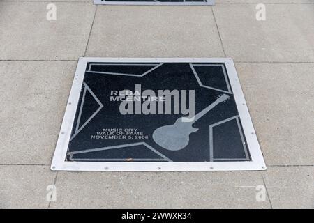 Nashville, TN - 15 mars 2024 : Reba McEntire star sur le Music City Walk of Fame à Nashville, TN Banque D'Images