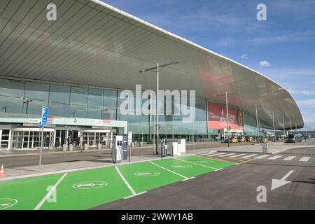 Terminal 1, Josep Tarradellas Barcelona-El Prat Airport, BCN, Barcelone, Catalogne, Espagne Banque D'Images