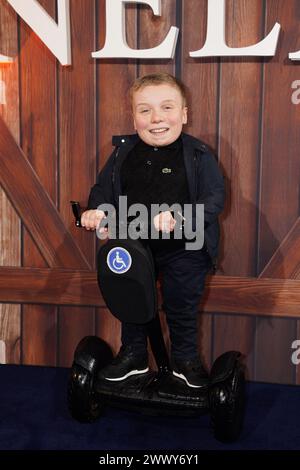 Lenny Rush assiste à la première mondiale de la série Disney+ Renegade Nell au Everyman Borough Yards à Londres. Date de la photo : mardi 26 mars 2024. Banque D'Images