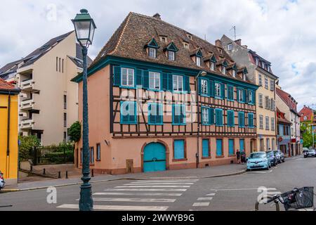 La rue de la vieille ville de Strasbourg, la petite France, Strasbourg. Banque D'Images