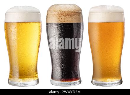 Collection de trois verres de bière différents sur fond blanc. Masque. Banque D'Images