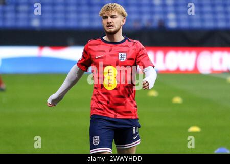 Bolton, Royaume-Uni. 26 mars 2024. Toughsheet Community Stadium, Bolton, Angleterre, 26 mars 2024 : Harvey Elliott (Angleterre) avant le match de qualification du Championnat d'Europe des moins de 21 ans de l'UEFA 2025 entre l'Angleterre et le Luxembourg au Toughsheet Community Stadium de Bolton, Angleterre, le 26 mars 2024. (Sean Chandler/SPP) crédit : photo de presse sportive SPP. /Alamy Live News Banque D'Images