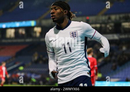 Bolton, Royaume-Uni. 26 mars 2024. Toughsheet Community Stadium, Bolton, Angleterre, 26 mars 2024 : Noni Madueke (11 Angleterre) lors du match de qualification du Championnat d'Europe des moins de 21 ans de l'UEFA 2025 entre l'Angleterre et le Luxembourg au Toughsheet Community Stadium de Bolton, Angleterre, le 26 mars 2024. (Sean Chandler/SPP) crédit : photo de presse sportive SPP. /Alamy Live News Banque D'Images