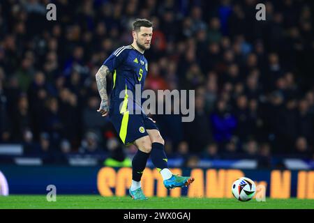 26 mars 2024 ; Hampden Park, Glasgow, Écosse : International Football Friendly, Écosse contre Irlande du Nord ; Liam Cooper d'Écosse Banque D'Images