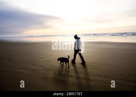 Scènes de plage sur la plage de Neahkahnie à Manzanita, Oregon, États-Unis, Pacifique Nord-Ouest. Banque D'Images