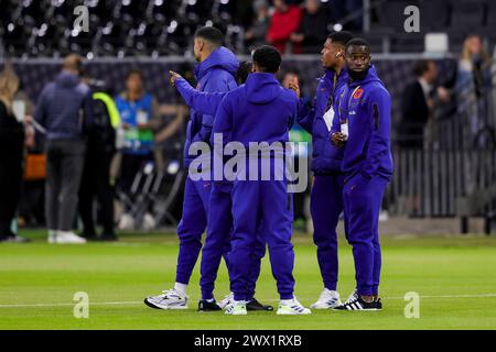 FRANCFORT-SUR-LE-MAIN, ALLEMAGNE - MARS 26 : Cody Gakpo (pays-Bas), Jeremie Frimpong (pays-Bas), Denzel Dumfries (pays-Bas), Lutsharel Geertruida ( Banque D'Images